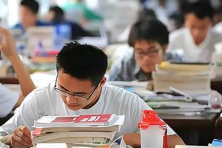 拜仁vs皇马图片报评分：诺伊尔、图赫尔多人低分，小熊安帅满分